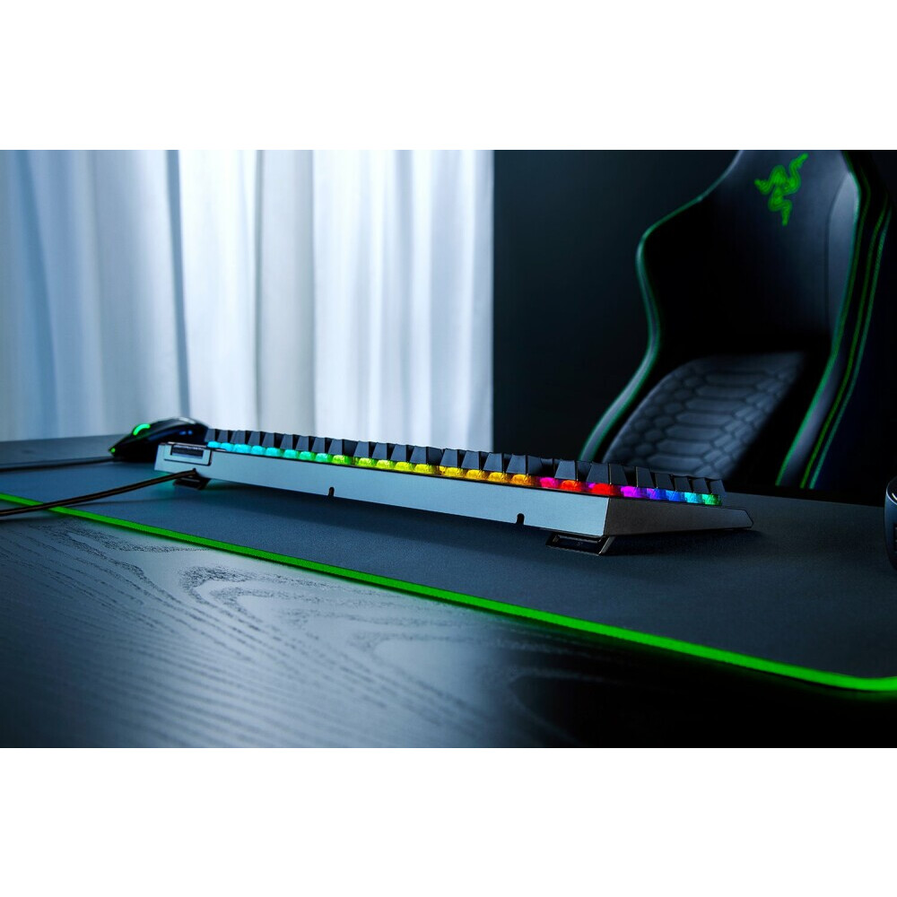 Клавиатура Razer BlackWidow V4 X (Yellow Switch) — изображение 5
