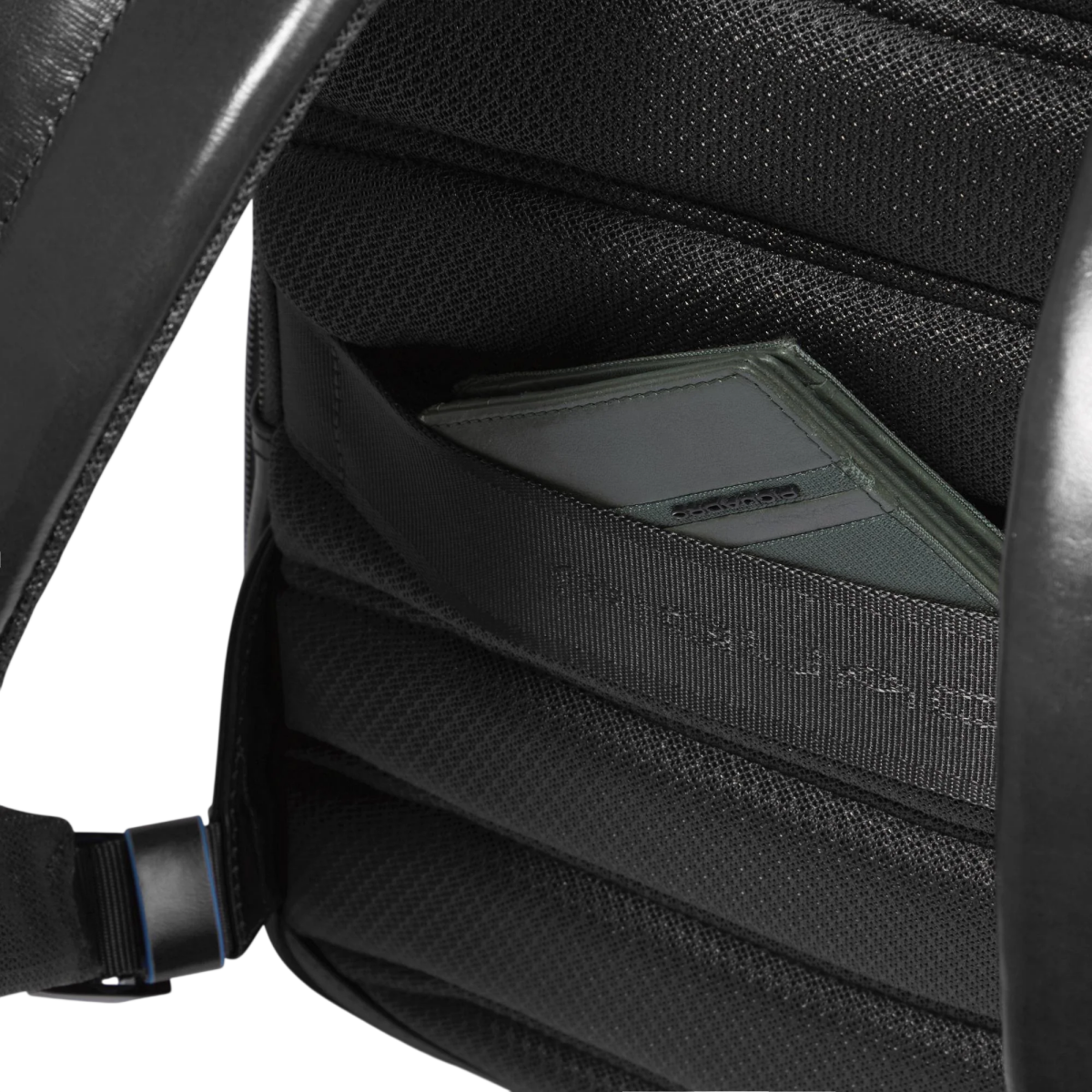 Рюкзак для ноутбука Piquadro Computer Backpack 14" Black (CA6311B2/N) — изображение 6
