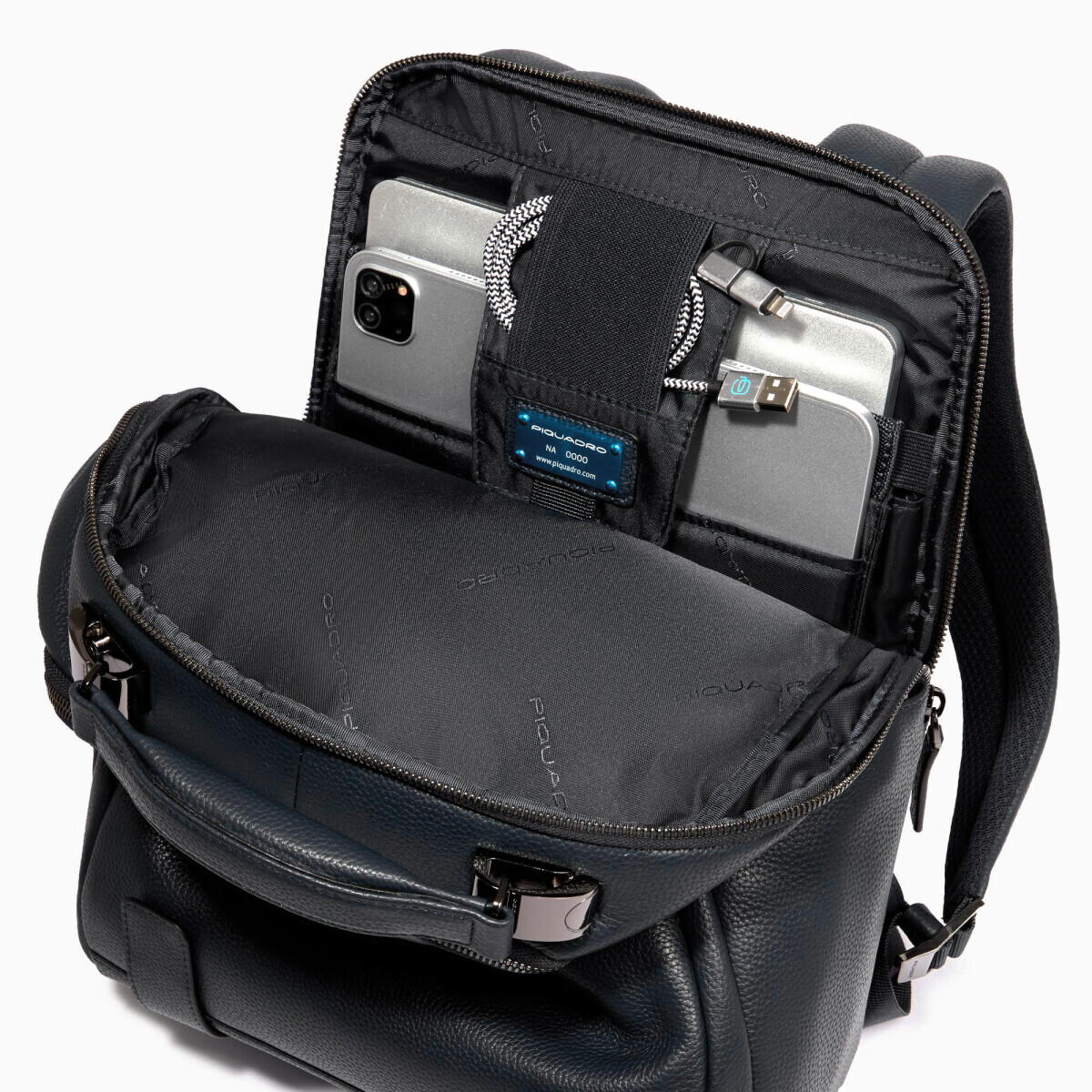 Рюкзак для ноутбука Piquadro Personalizable Laptop Backpack 14" Black (CA6289MOS/N) — изображение 3