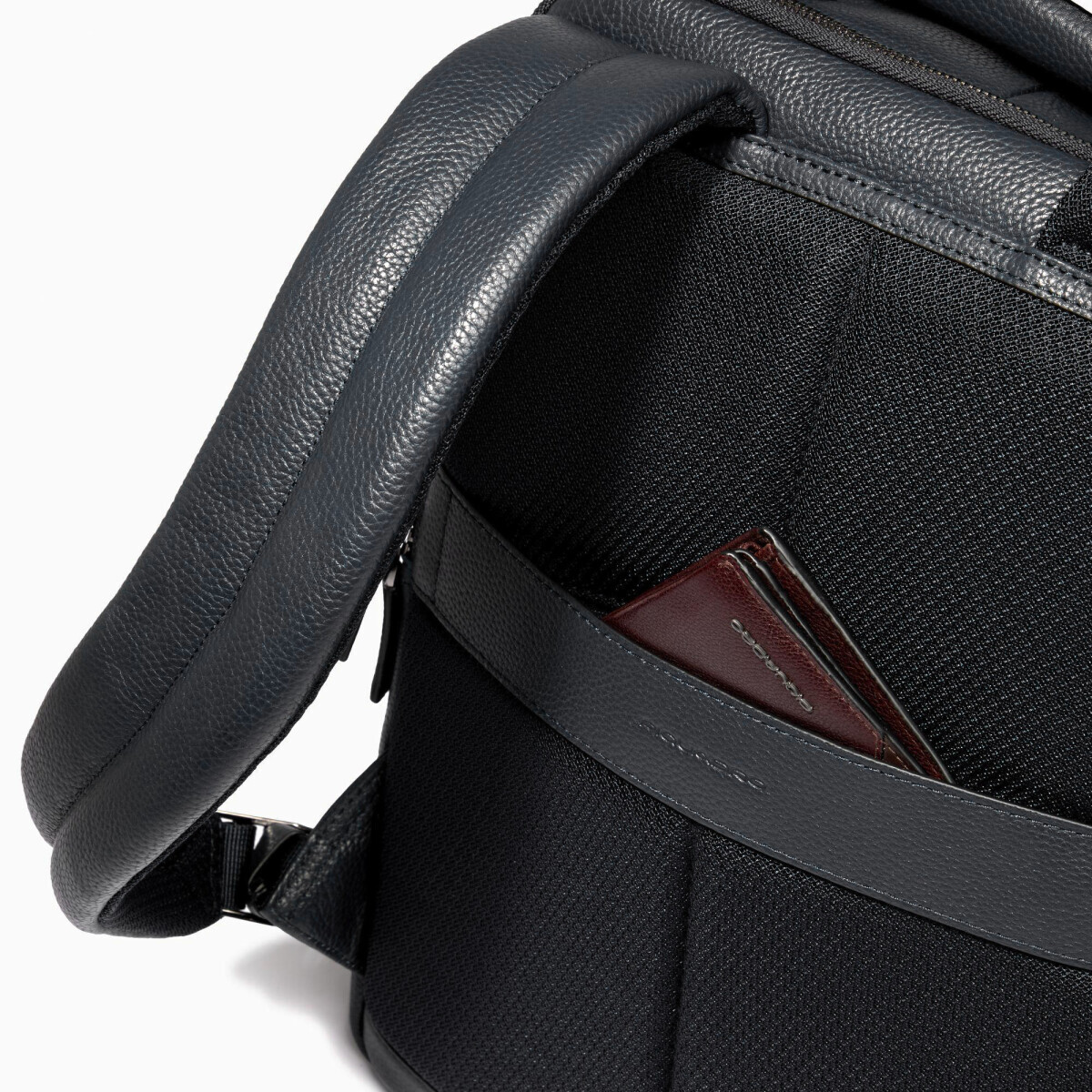 Рюкзак для ноутбука Piquadro Personalizable Laptop Backpack 14" Black (CA6289MOS/N) — изображение 4