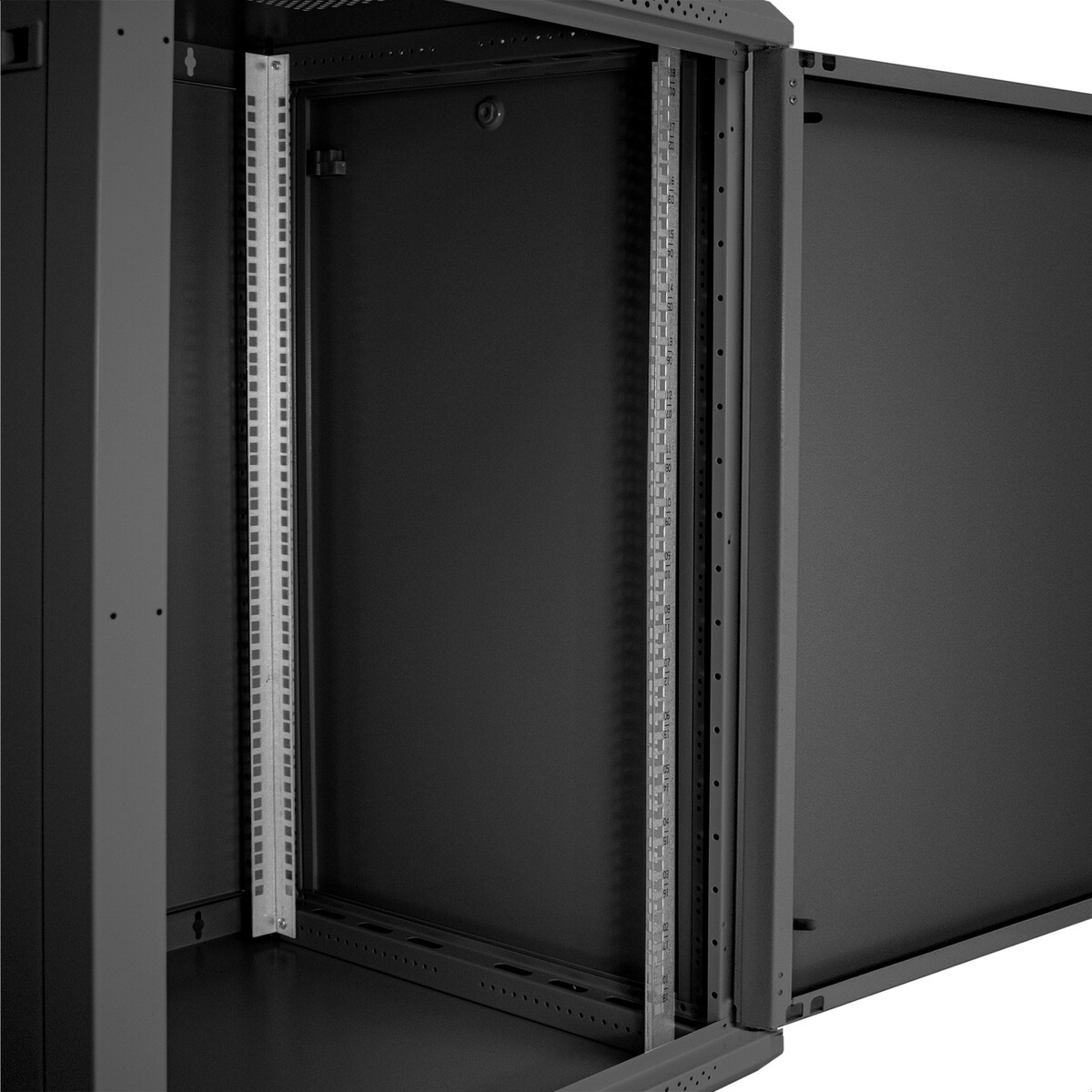 Шкаф настенный 19", 18U Exegate EX300272RUS — изображение 2