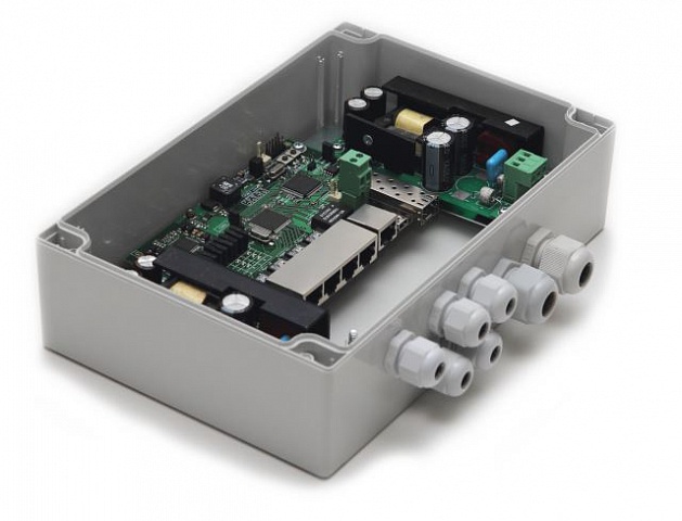 Коммутатор TFortis PSW-1G 4F