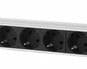 Блок розеток 19", 8 розеток ЦМО R-10-8S-V-440-1.8