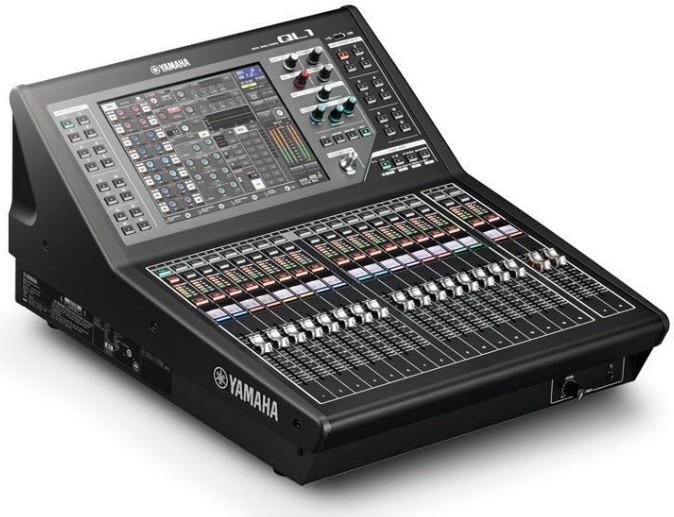 Микшерный пульт Yamaha QL1