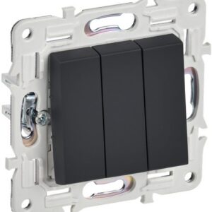 Выключатель трехклавишный IEK SK-V30-0-10-K53