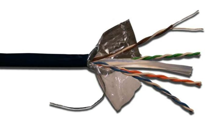 Кабель витая пара F/UTP 6 кат. 4 пары Lanmaster LAN-6EFTP-OUT