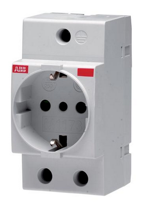 Розетка ABB 2CSM110000R0701