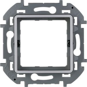 Адаптер Legrand 673902