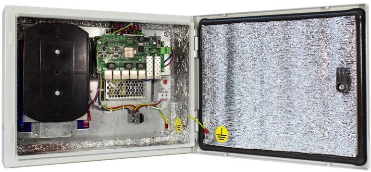 Коммутатор PoE Релион Релион-SW-М-2G-8Poe+/480W