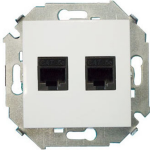 Розетка Simon 1591552-030