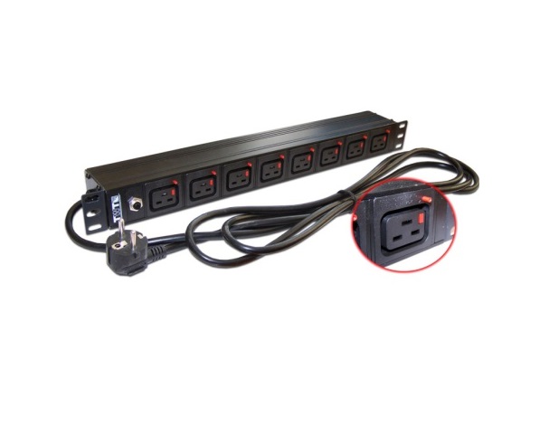 Блок розеток 19", 8 розеток TWT TWT-PDU-16A8C9L-3.0