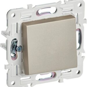 IEK SK-V12-1-10-K37