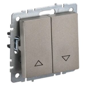 IEK BR-V15-0-10-K37