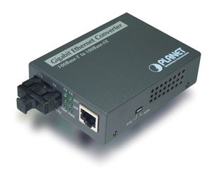 Медиа-конвертер Planet GT-802