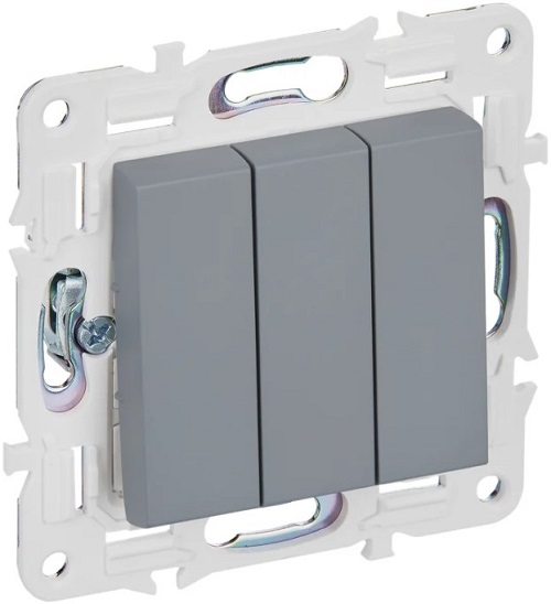 Выключатель трехклавишный IEK SK-V30-0-10-K03