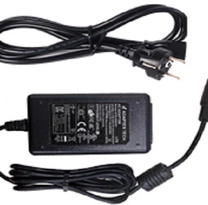 Зарядное устройство M3 Mobile UL20-PWSP-2EU