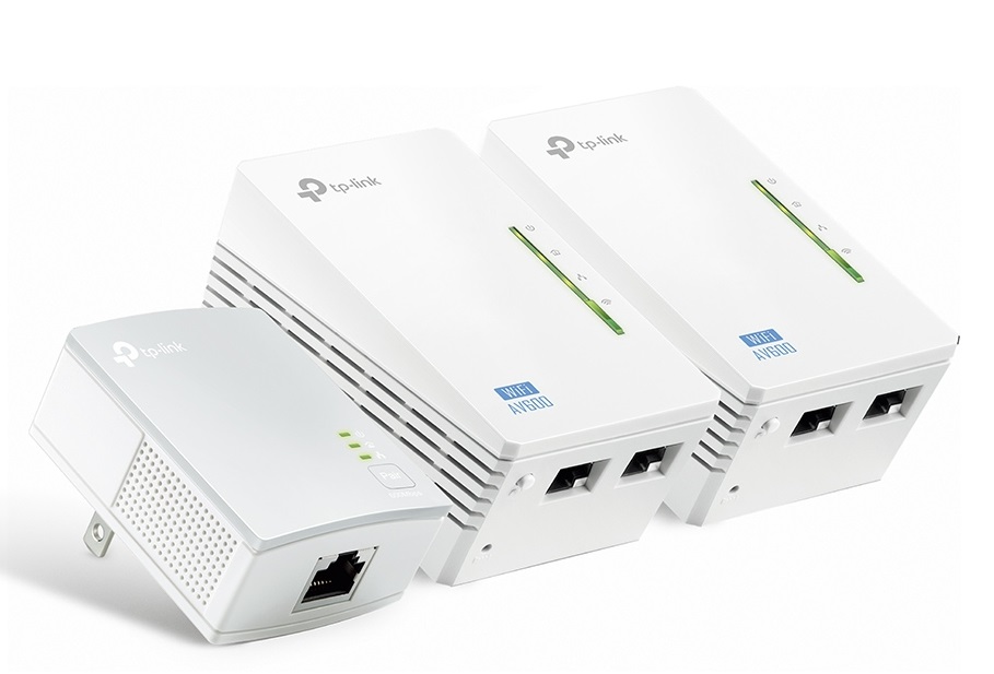 Комплект адаптеров Powerline TP-LINK TL-WPA4220TKIT